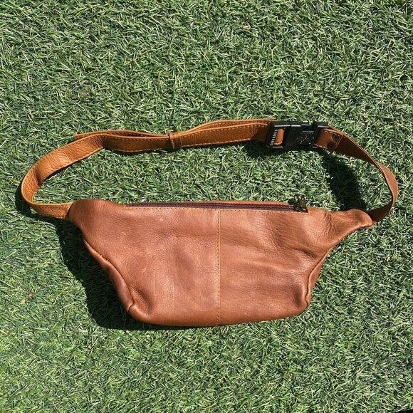 HARRAHS Brown Real Genuine Leather Vintage Funny Pack made in Columbia - Picture 2 of 10